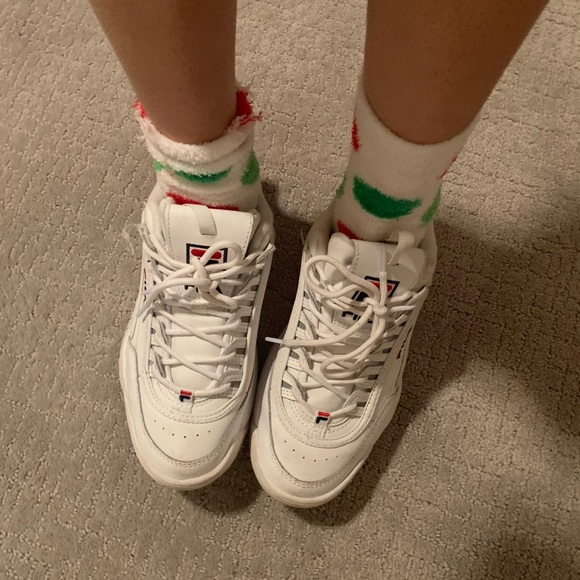 Filas - Picture 2 of 3